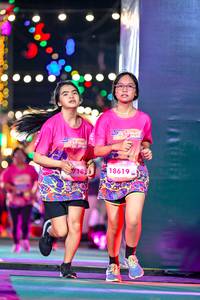 BIB: 18619
                            <button type="button" onclick="openModal(24688838)" class="btn btn-primary btn-sm float-right btn-popup" data-toggle="modal" data-target=".modal-high-quality">
                        <i class="fas fa-shopping-cart"></i> Add to Cart
                    </button>
                                            <button type="button" onclick="isThisMe(24688838, true)" class="btn btn-success btn-sm float-right btn-popup btn-isme hidden" data-toggle="tooltip" data-placement="bottom" title="นี่คือรูปของคุณใช่ไหม คลิกที่นี่เพื่อเอาเข้าอัลบั้ม">
                        <i class="fas fa-plus"></i> Add to album
                    </button>
                    <button type="button" onclick="isThisMe(24688838, false)" class="btn btn-warning btn-sm float-right btn-popup btn-isnotme hidden">
                        <i class="fas fa-ban"></i> Remove from album
                    </button>